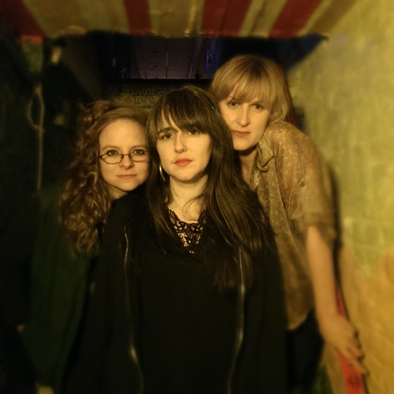 Illustration for article titled A Late-Night Punk Rock Set Is Incomplete Without the New HTC One